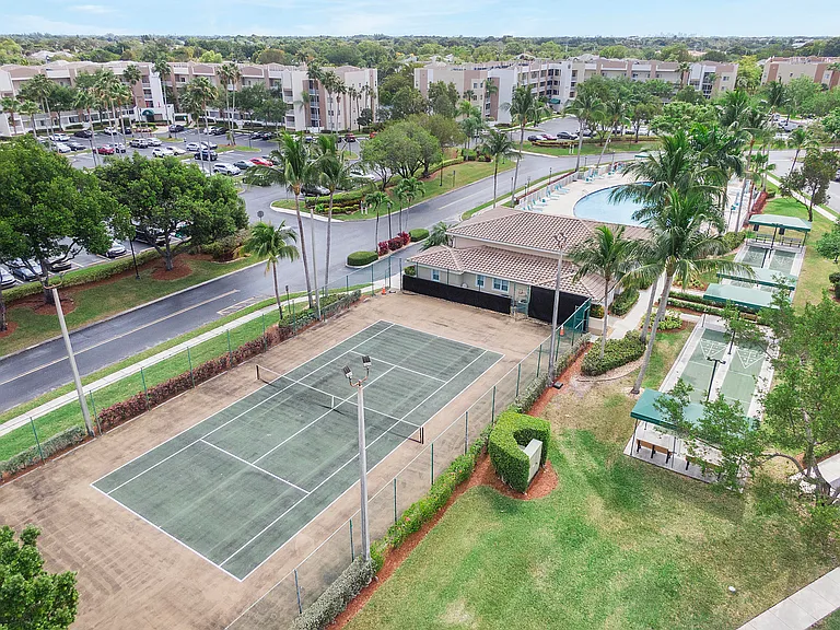 9511 Weldon Cir #G207 — Photo 22