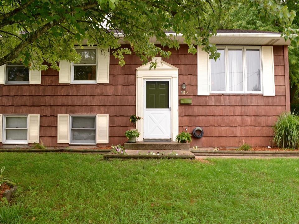 1st image of 188 Lincoln Ct