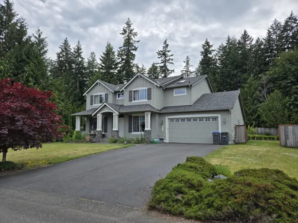 8017 Wenatchee Pl, Silverdale, WA 98383