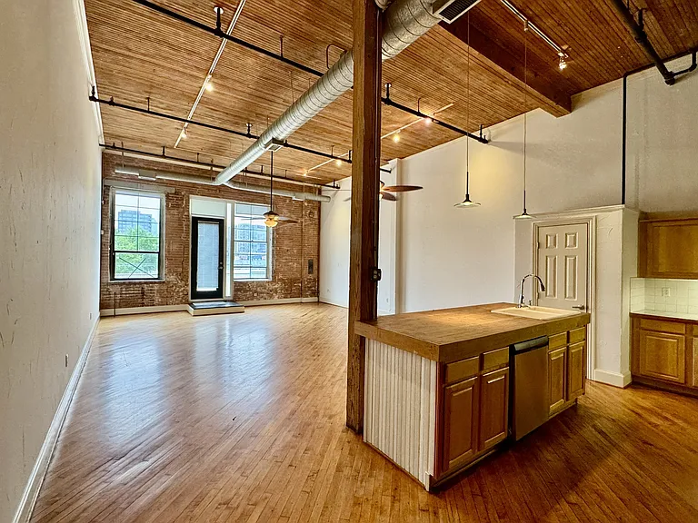 3026 Commerce St #205 — Photo 7