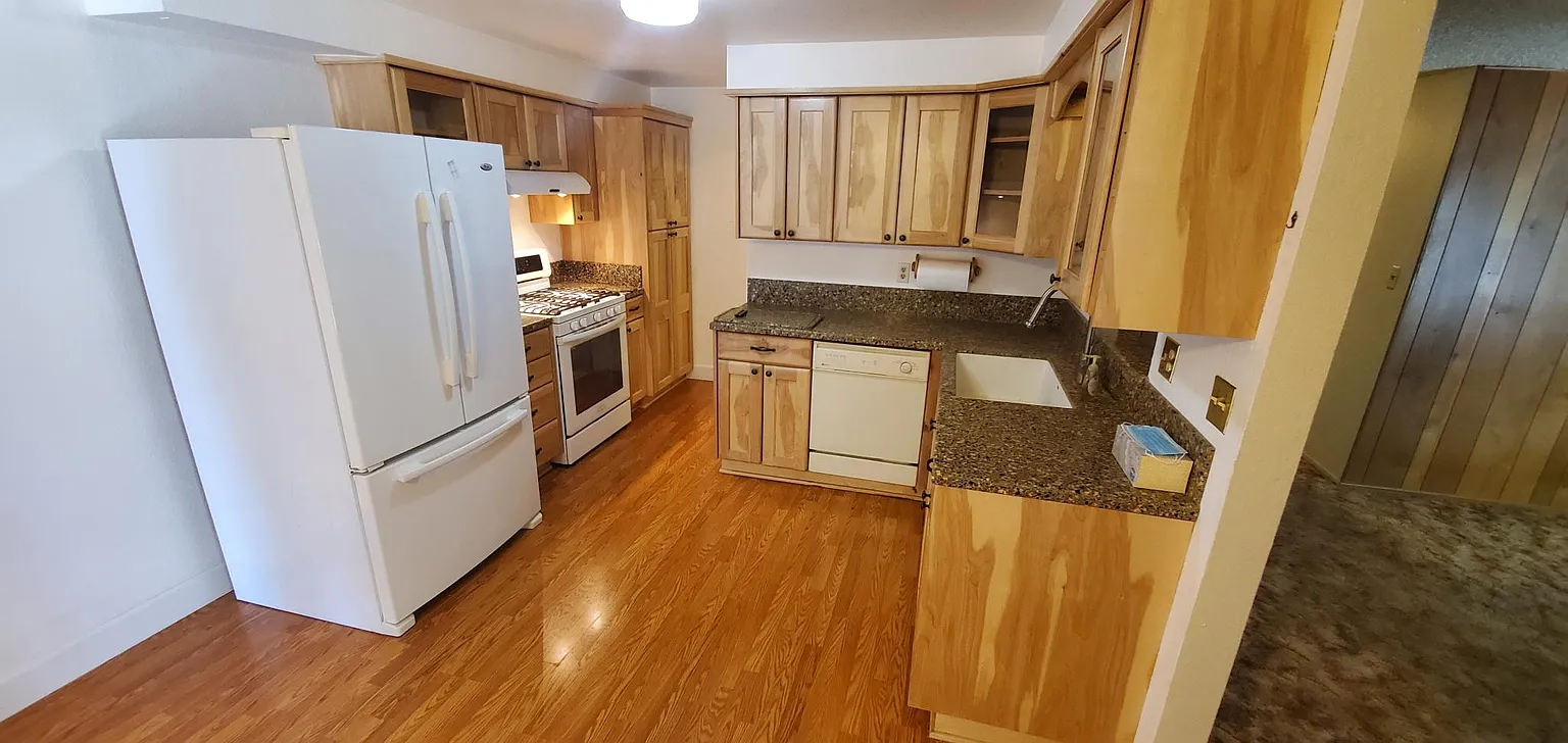 6803 Flower St photo 1