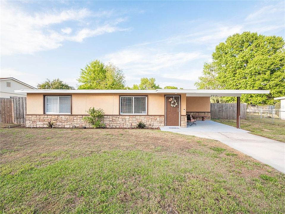 1st image of 2610 Trinity Cir NW