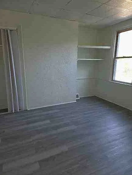 10 Courtright St — Photo 7
