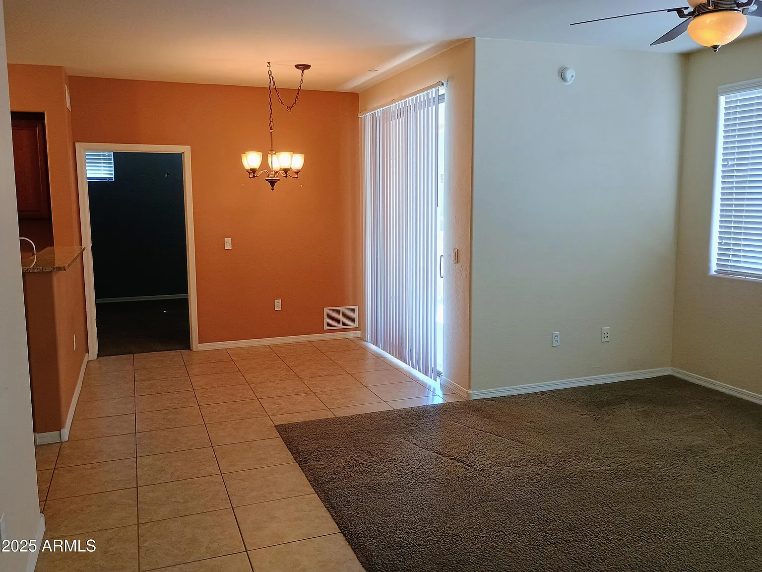 2 bed, 2.0 bath, 1128 sqft, $1,695 — Photo 3