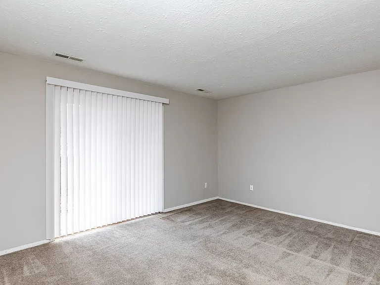 605 Hanna Ave — Photo 6