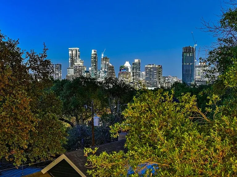 1402 Alta Vista Ave — Photo 11