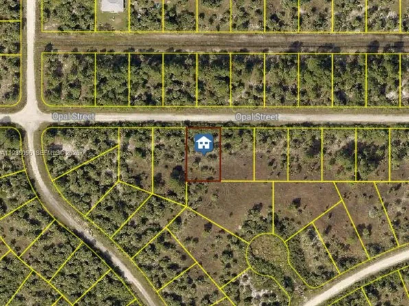 740 Opal St SW, Palm Bay, FL 32908