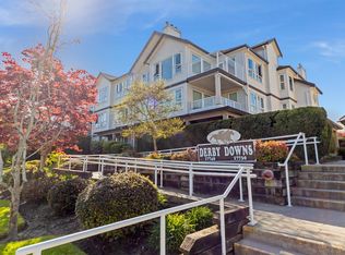 17740 58a Ave #203, Surrey, BC V3S 8M5