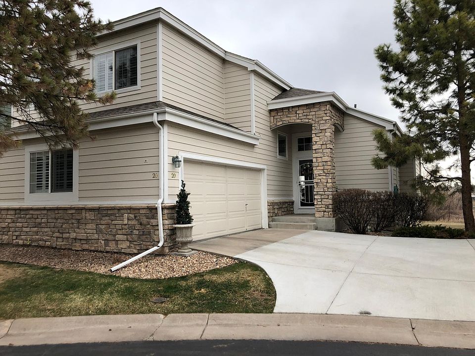Free standing home in Grayhawk Community. Two car attached garage.