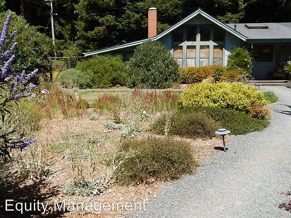 2nd image of 2173 Bohemian Hwy