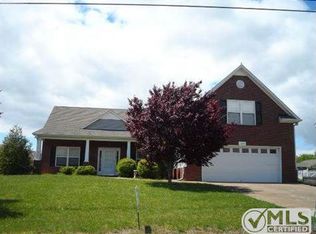 1018 Hummingbird Ln, Spring Hill, TN 37174