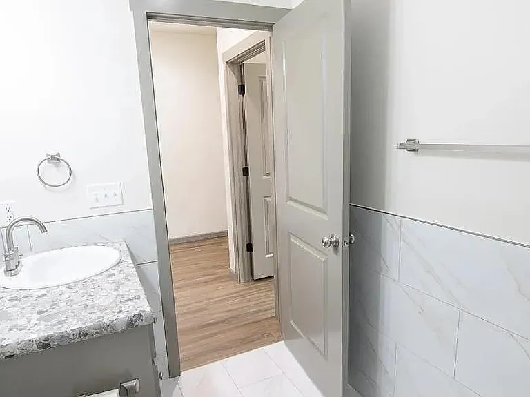 2 Emerald Ct — Photo 5