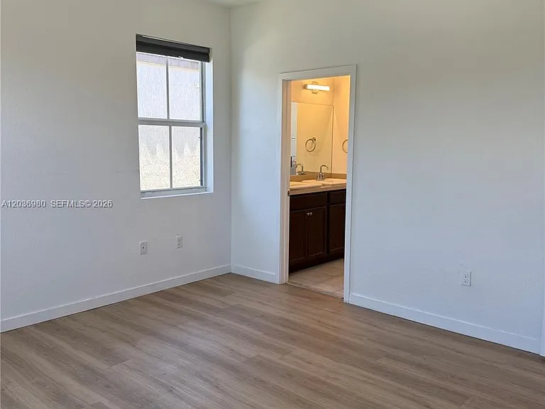 24360 SW 117th Ave — Photo 18