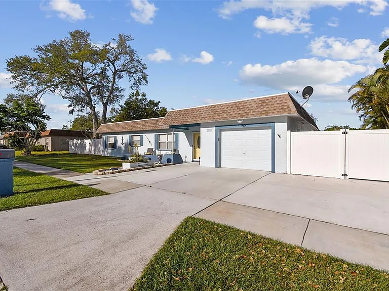 12252 Eldon Dr — Photo 10