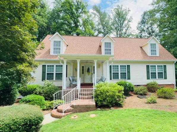 1806 Medfield Rd, Raleigh, NC 27607