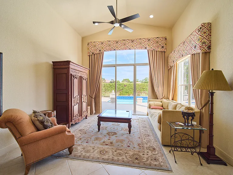 8282 Spyglass Dr — Photo 10