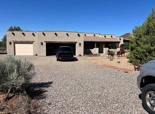 1283 N Carters Pond Rd, Dammeron Valley, UT 84783