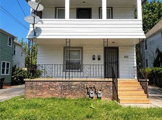 865 Whitcomb Rd, Cleveland, OH 44110