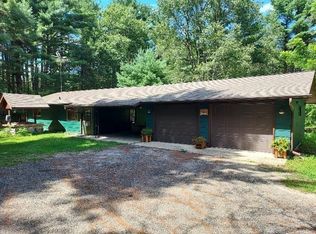 N6675 3rd Ct, Oxford, WI 53952
