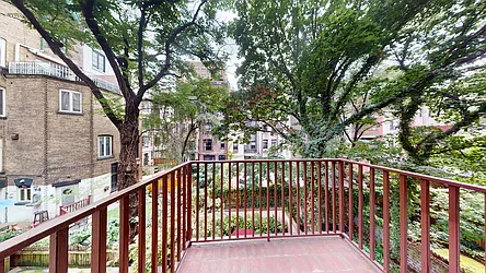 Rented by Bond New York