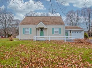 2 Egypt Rd, Ellington, CT 06029
