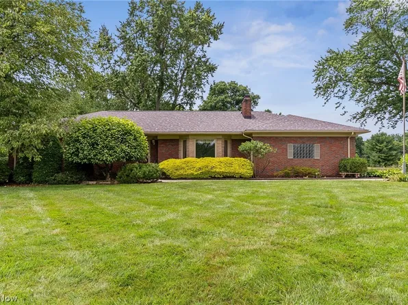 4122 Devon Dr SE, Warren, OH 44484