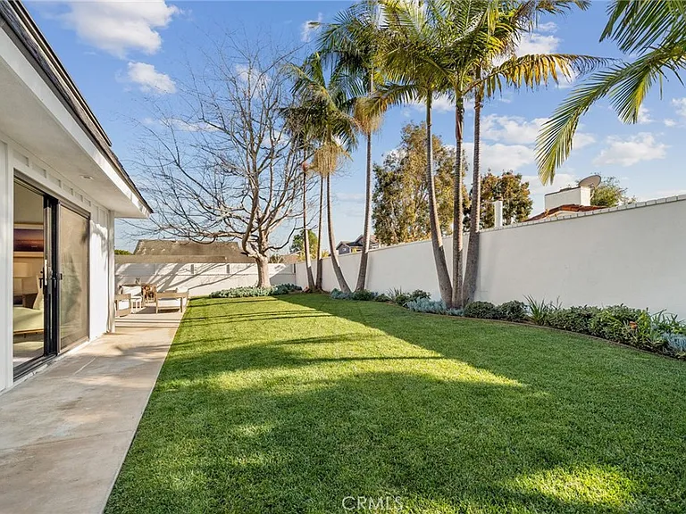 2402 Orchid Hill Pl — Photo 27