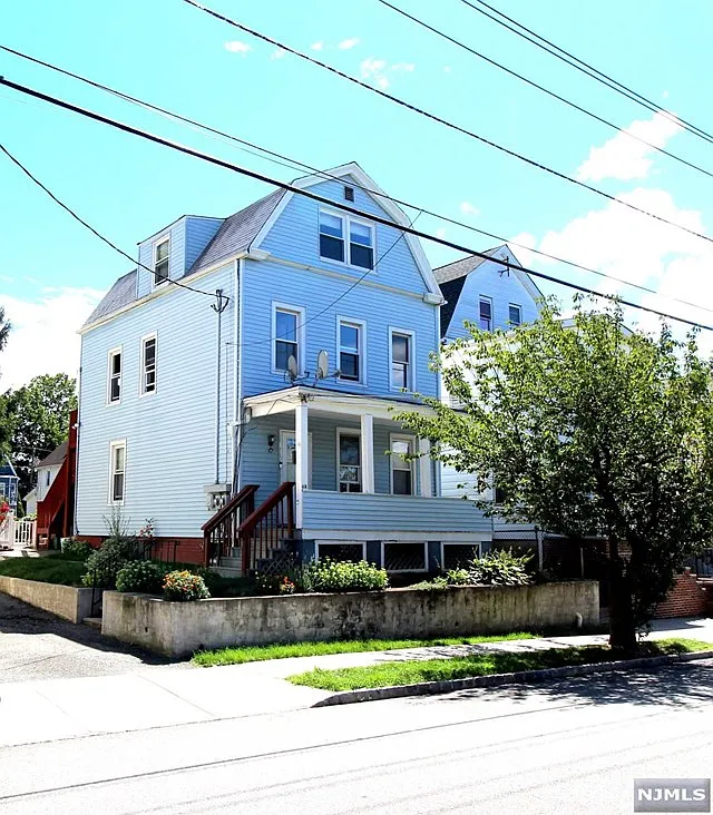 40 Whittlesey Ave photo 1