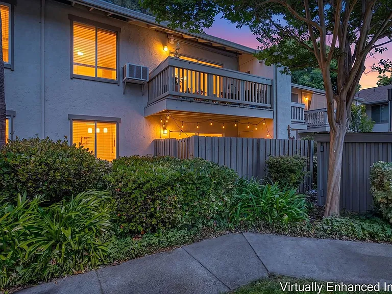 2562 Walnut Blvd #57 — Photo 31