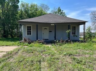 115 E Dempster Ave, Memphis, TN 38109