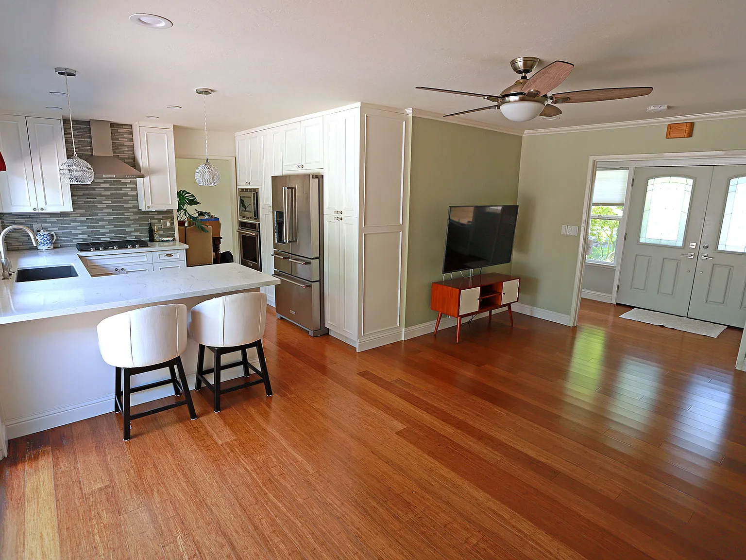 3 bed, 1632 sqft, $4,500 — Photo 4