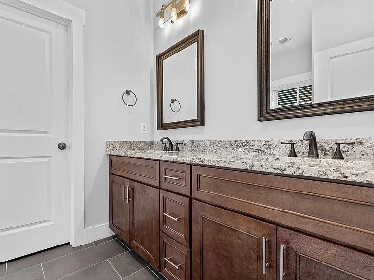 5721 Alabama Ave — Photo 22