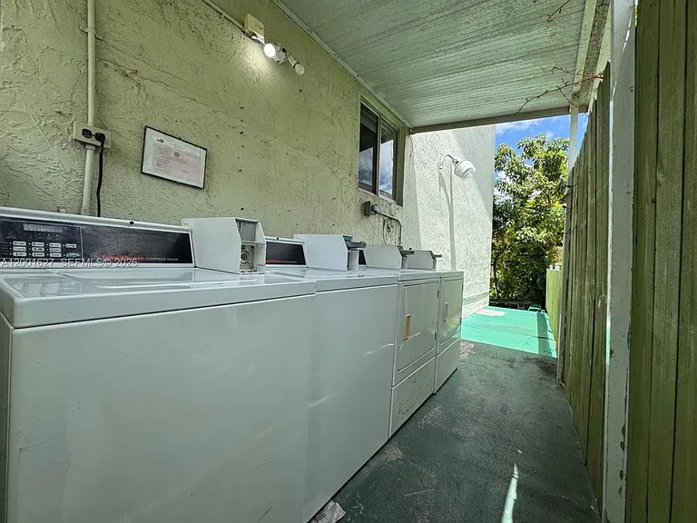 10765 SW 4th St #3 — Photo 7