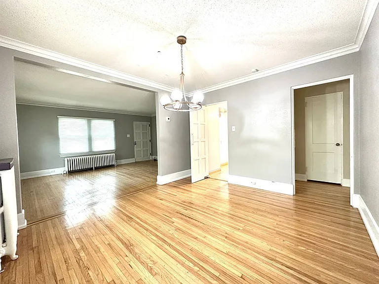 2320 E 2nd St — Photo 3