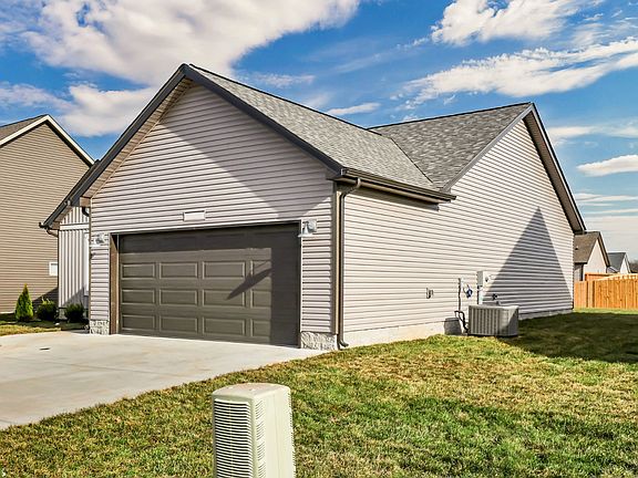 2nd image of 207 Donegal Dr Lot 138