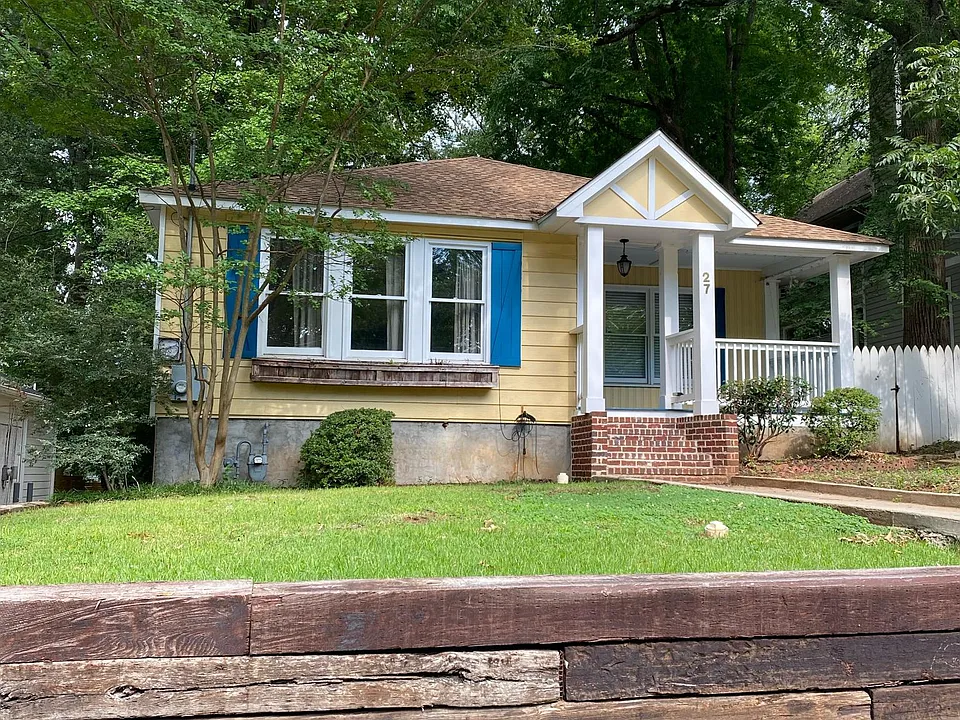 27 Screven St NE