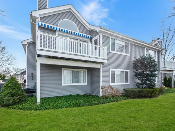 270 Dockside Court #270, Moriches, NY 11955
