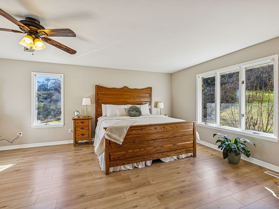 22nd image of this home