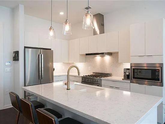 207 W Johanna St #105 — Photo 13