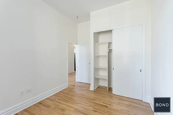 Rented by Bond New York | media 15