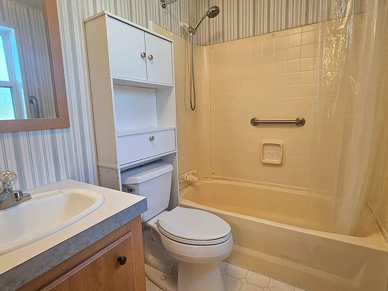1001 Idaho St #15 — Photo 17