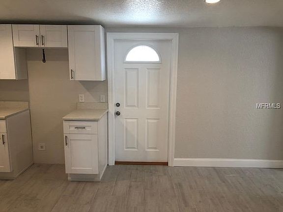 4th image of 7805 Winston Ln
