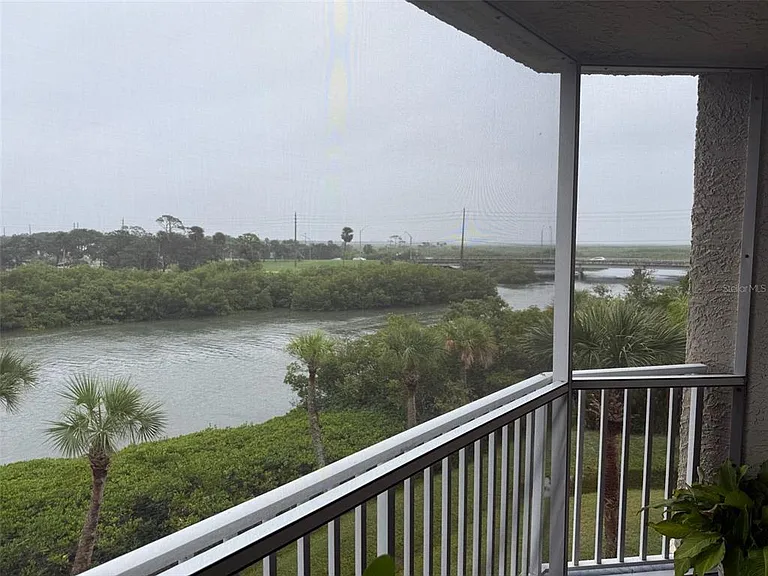 426 Bouchelle Dr #303 — Photo 31