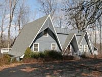 1st image of 540 White Oak Dr
