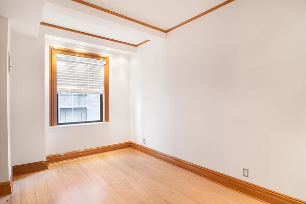 Rented by WAM Partners - William Moses Co. | media 33