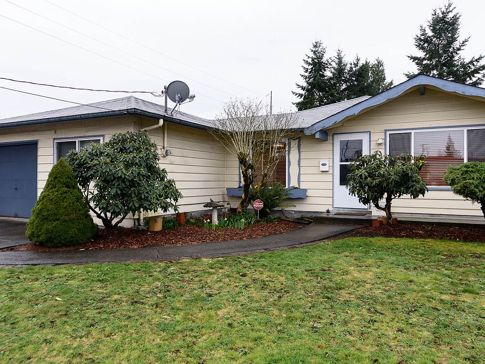 1st image of 1112 17th St SE