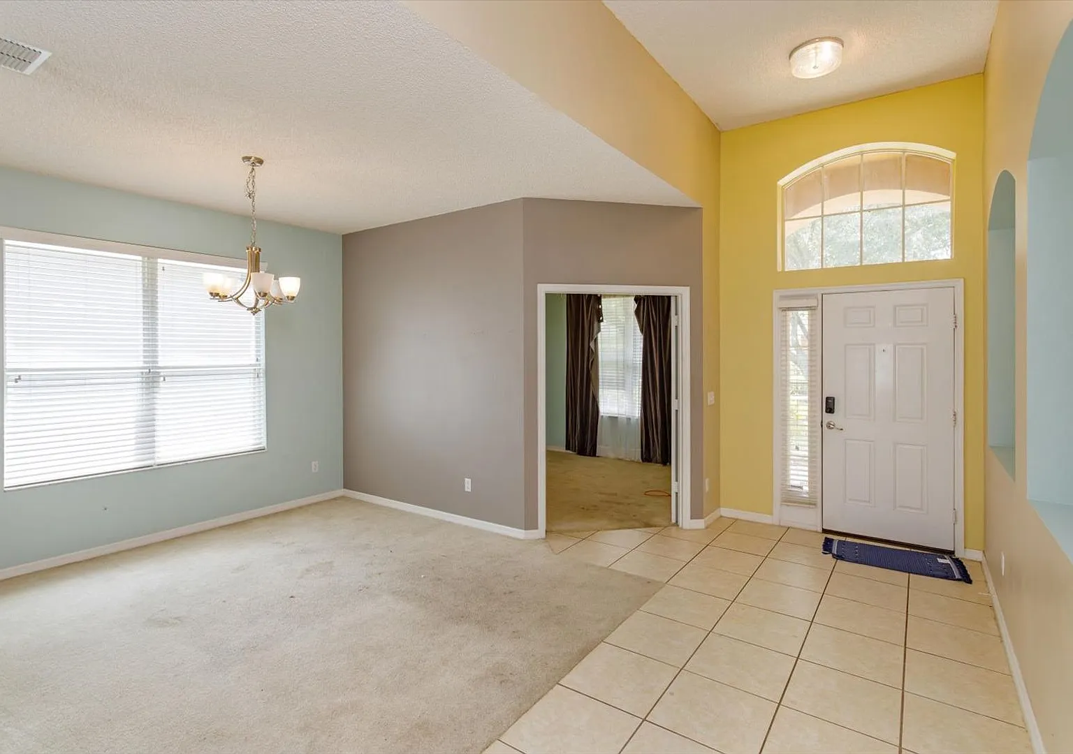 High Ceilings, Gourmet Kitchen, and a Playground Where Life's Little Pleasures Meet! — Photo 2