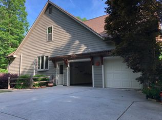 10100 Rivertown Rd, FAIRBURN, GA 30268