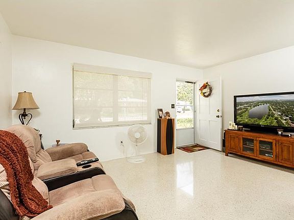 4th image of 4736 20th Ave N