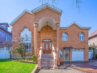 230-11 53rd Ave, Oakland Gardens, NY, 11364